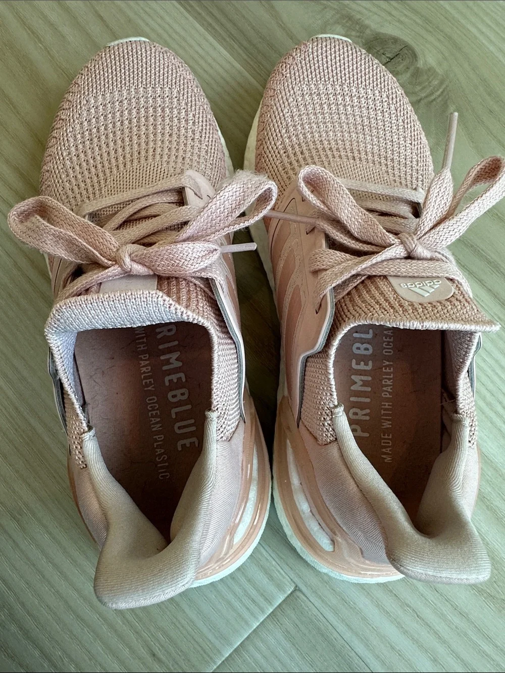Adidas Ultraboost 20 Women 7